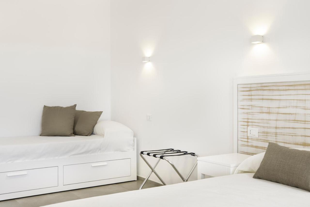 Hotel S'Arena Beach La Caletta Bagian luar foto